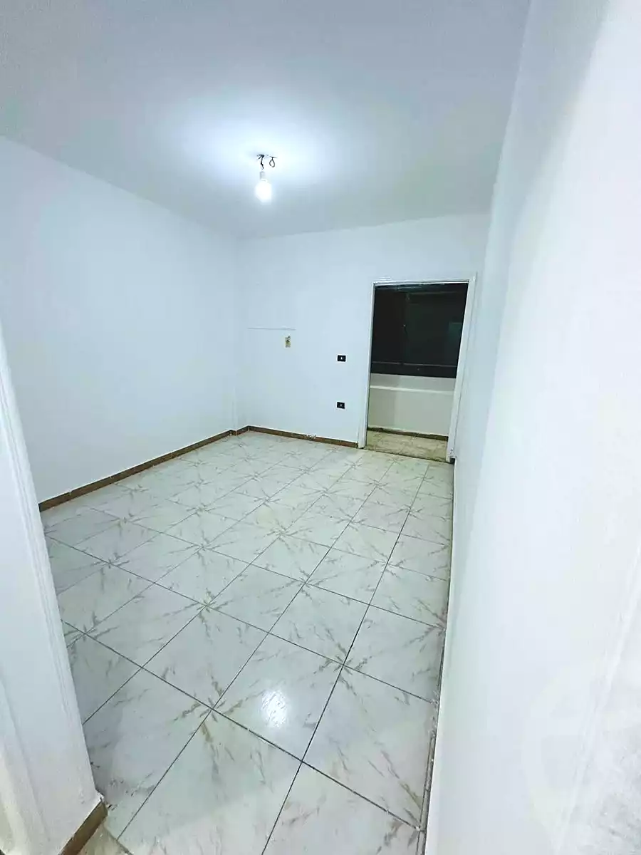 https://aqarmap.com.eg/ar/listing/7279438-for-rent-cairo-el-haram-shareaa-khatem-el-morsalen