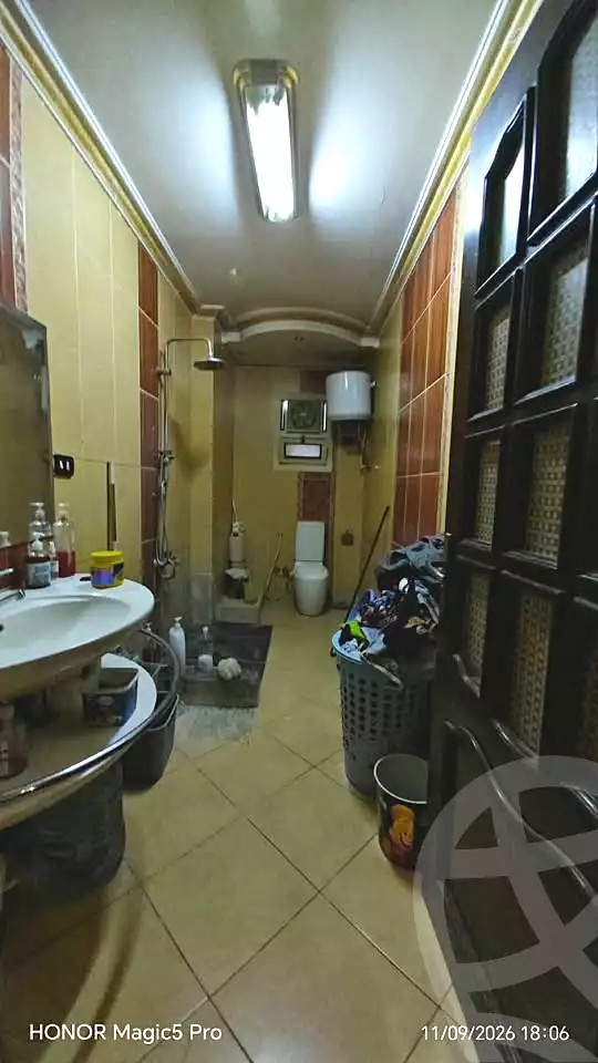 https://aqarmap.com.eg/ar/listing/7279525-for-sale-cairo-helwan-helwan-el-sharkeya-mostafa-safwat-st