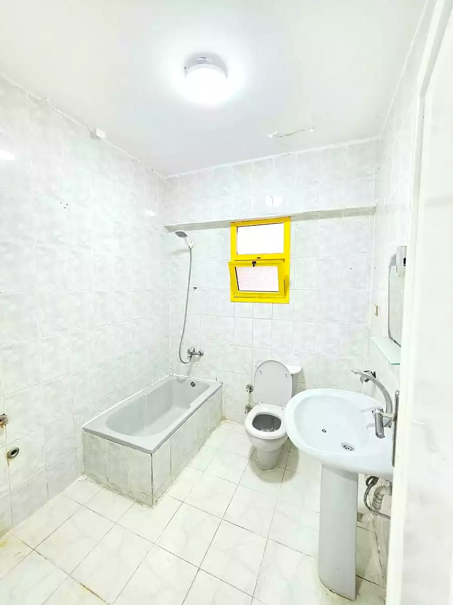 https://aqarmap.com.eg/ar/listing/7279639-for-sale-alexandria-al-agamy-shataa-el-nakheel