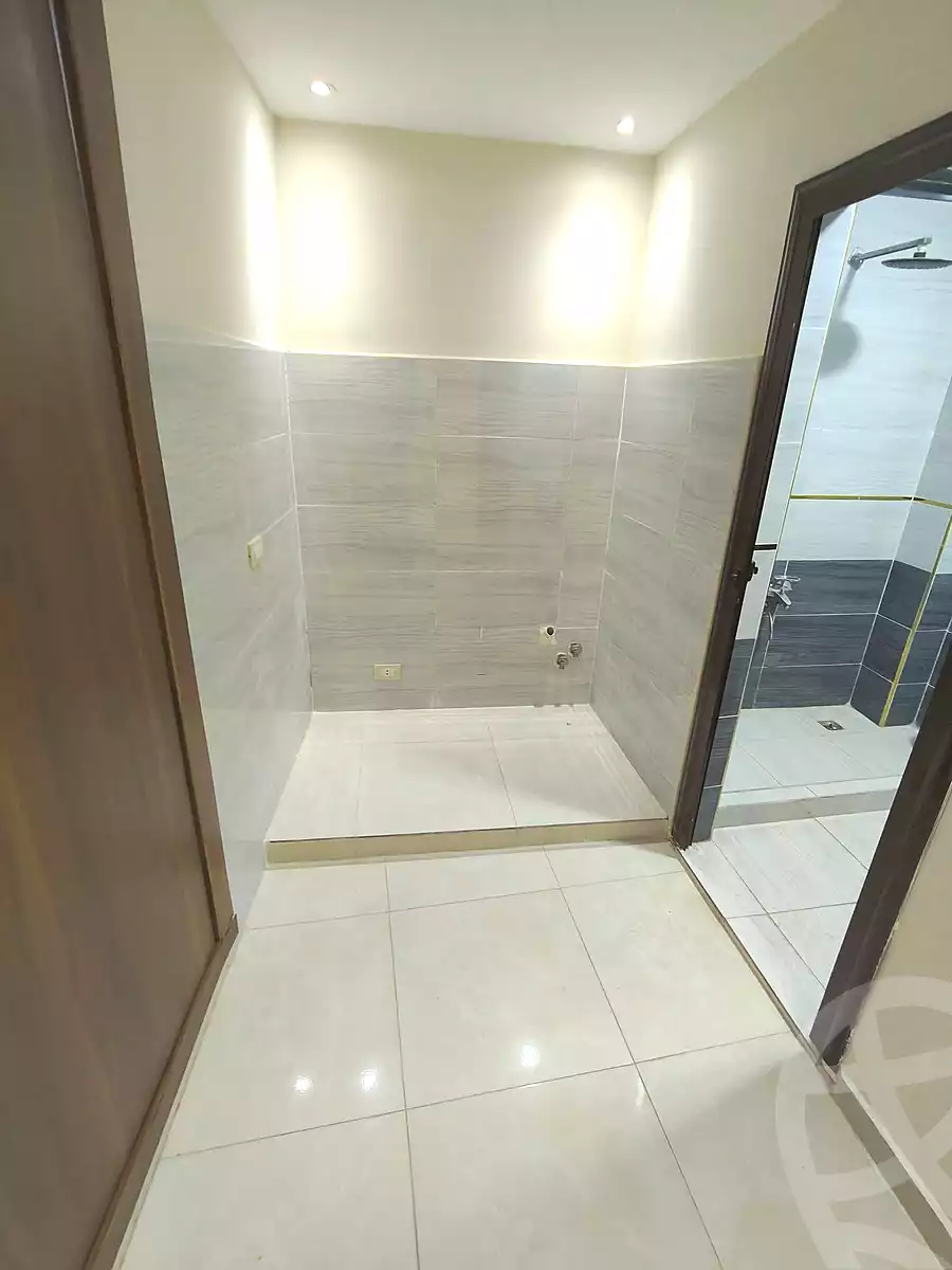 https://aqarmap.com.eg/en/listing/7279750-for-rent-cairo-helwan-hadayek-helwan-nile-corniche-st