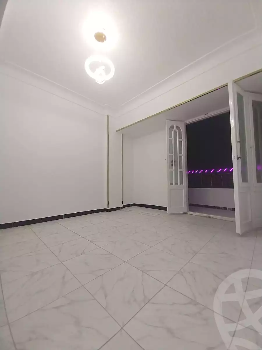 https://aqarmap.com.eg/ar/listing/7279765-for-sale-alexandria-al-agamy-shataa-el-nakheel