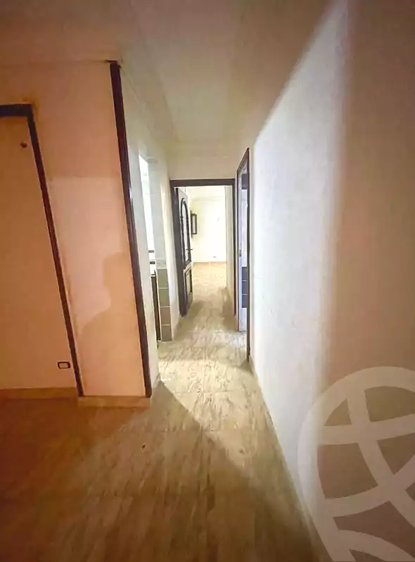 https://aqarmap.com.eg/ar/listing/7279981-for-sale-alexandria-al-agamy-lbytsh-el-saleheen-mosque-st