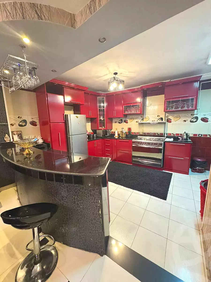 https://aqarmap.com.eg/ar/listing/7280009-for-sale-cairo-shoubra-ltr-lbwlqy