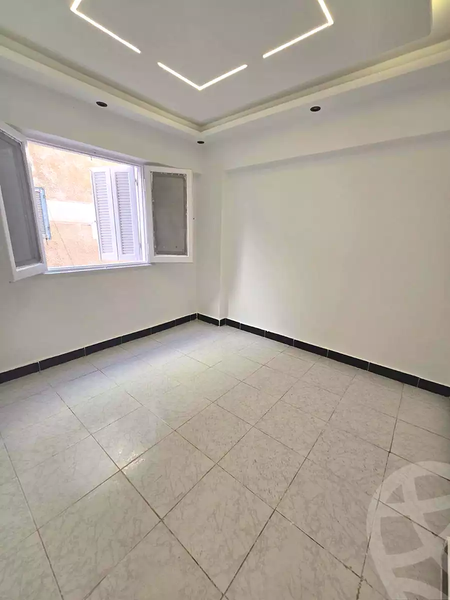 https://aqarmap.com.eg/ar/listing/7280151-for-sale-alexandria-al-agamy-shataa-el-nakheel