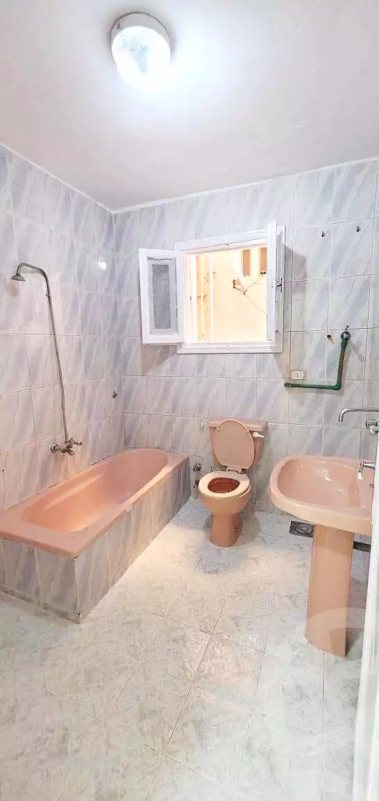 https://aqarmap.com.eg/ar/listing/7280160-for-sale-alexandria-al-agamy