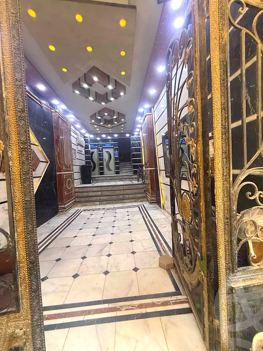 https://aqarmap.com.eg/ar/listing/7280221-for-sale-cairo-helwan-hadayek-helwan-el-eshrein-st
