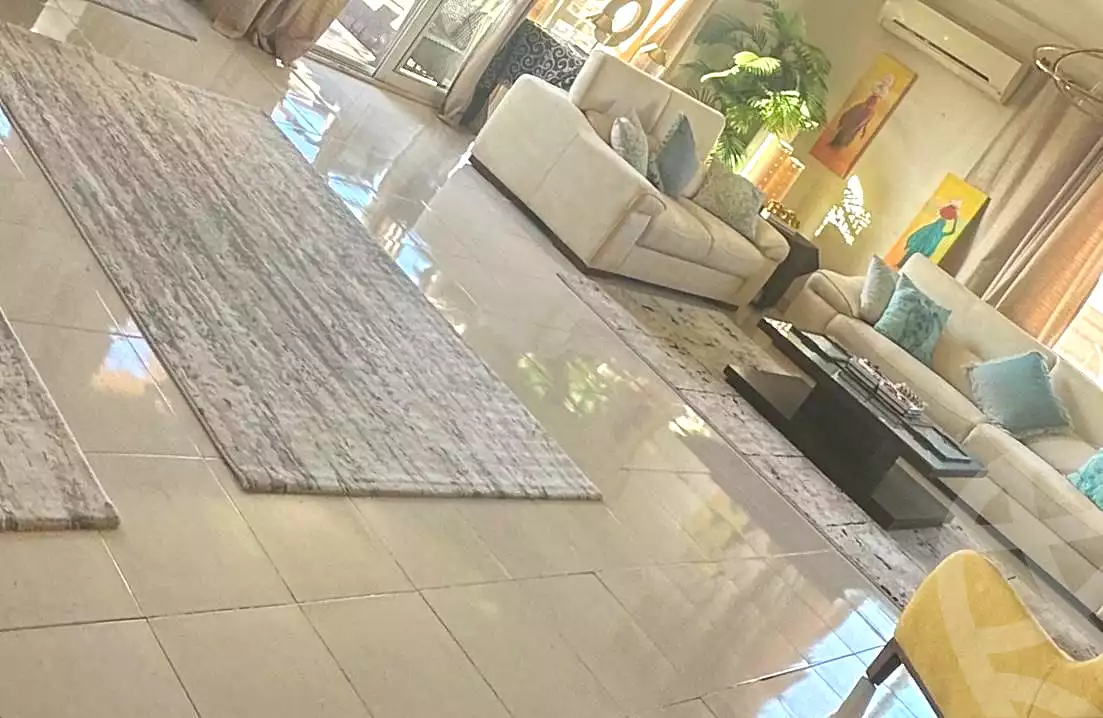 https://aqarmap.com.eg/en/listing/7280458-for-sale-cairo-new-cairo-lrhb-city-phase-4-mostafa-kamel-st
