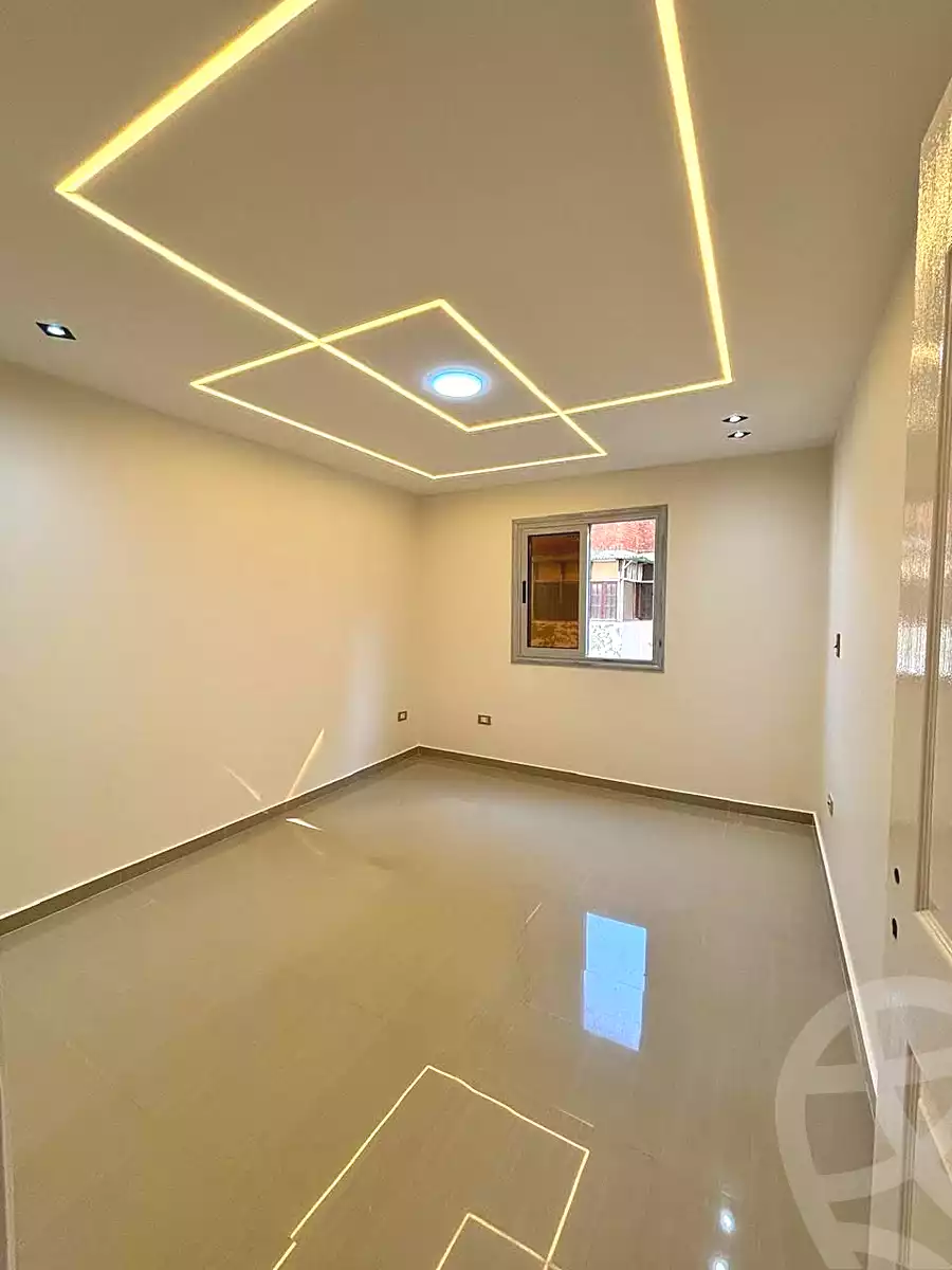 https://aqarmap.com.eg/en/listing/7280507-for-sale-alexandria-sydy-bshr-sydy-bshr-bhry-shr-mhmwd-l-yswy