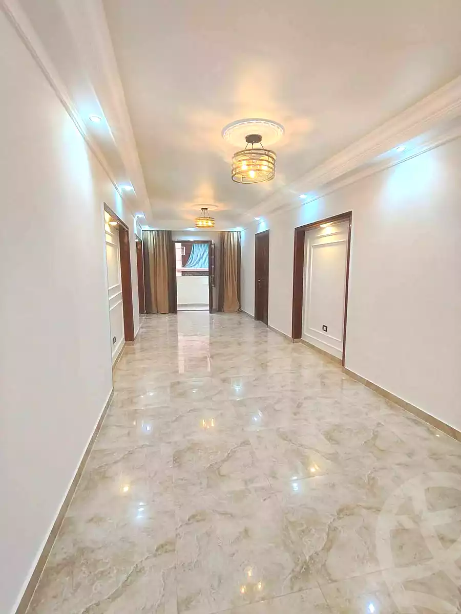 https://aqarmap.com.eg/ar/listing/7280806-for-sale-alexandria-miami-mahmoud-el-isawy-st