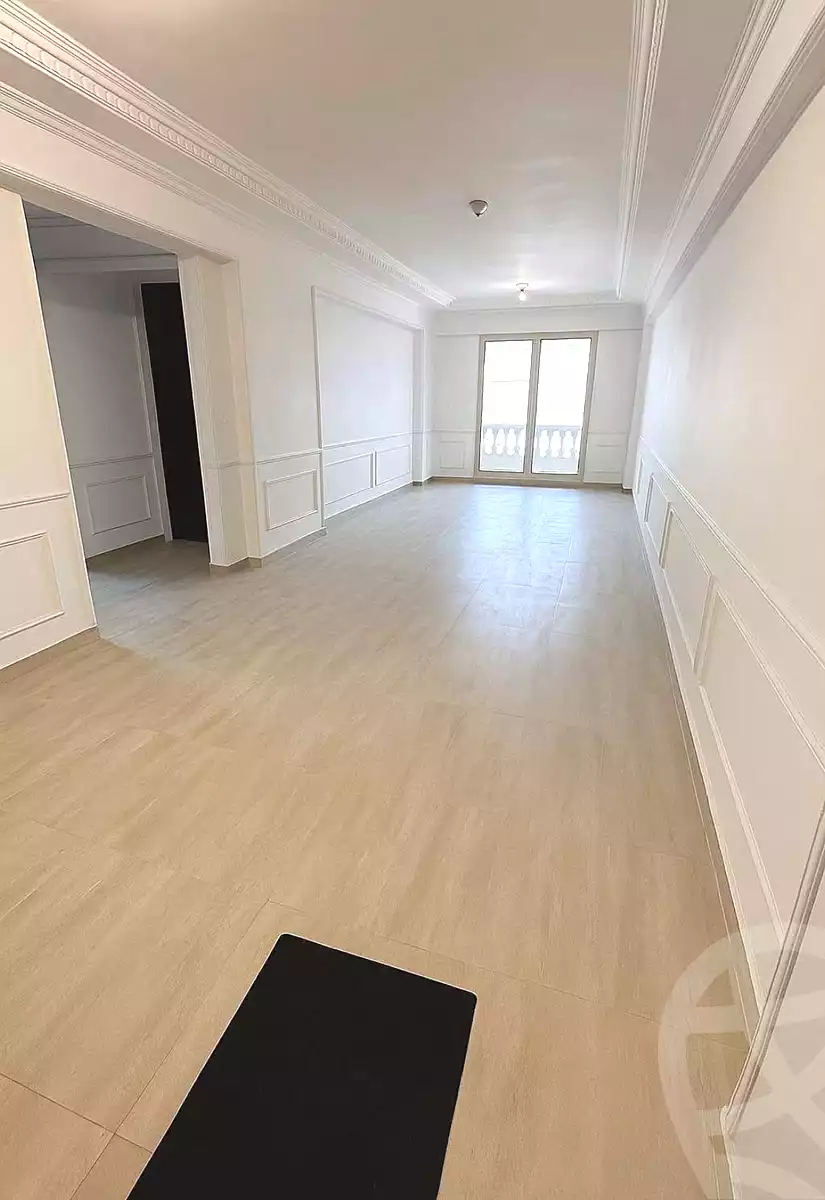 https://aqarmap.com.eg/ar/listing/7280827-for-sale-alexandria-al-agamy-lbytsh-qased-kareem-st