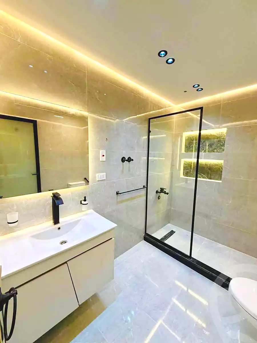 https://aqarmap.com.eg/ar/listing/7280614-for-sale-alexandria-al-agamy-lbytsh-shahr-al-assal-st