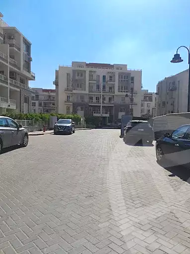 https://aqarmap.com.eg/en/listing/7281028-for-sale-cairo-new-cairo-compounds-jyd