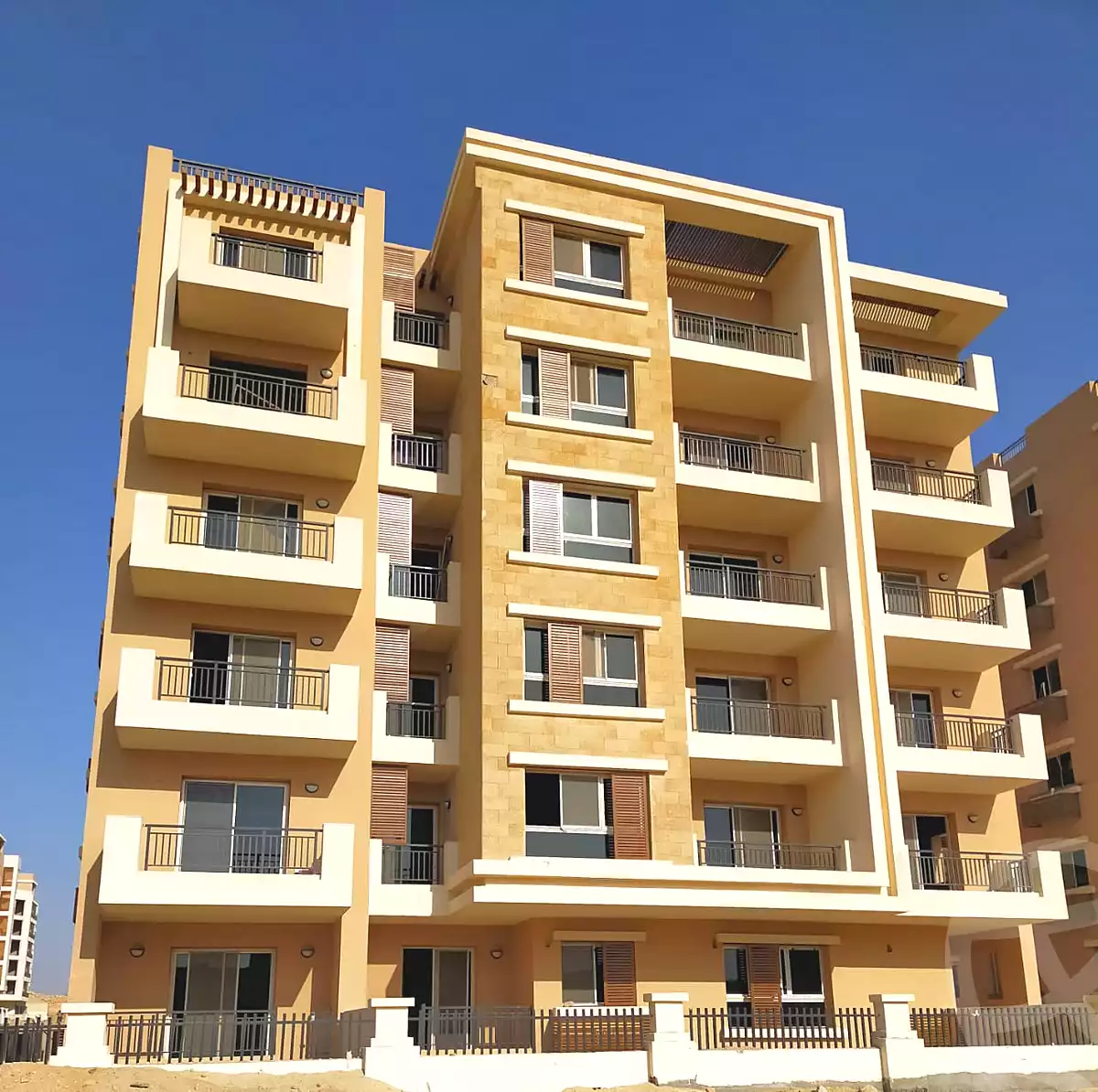 https://aqarmap.com.eg/ar/listing/7281080-for-sale-cairo-new-cairo-compounds-tag-city-origami-gardens-taj-city-compound
