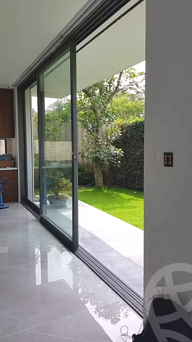 https://aqarmap.com.eg/ar/listing/7281161-for-sale-cairo-new-cairo-compounds-kmbwnd-kryk-twn-il-cazar