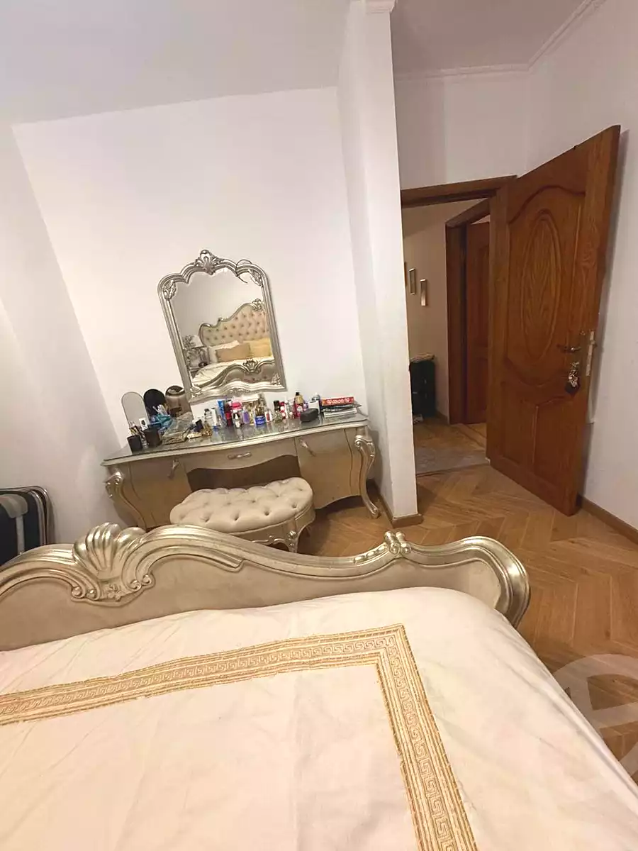 https://aqarmap.com.eg/en/listing/7281528-for-sale-cairo-el-sheikh-zayed-city-mntq-fr-y-bmdyn-lshykh-zyd
