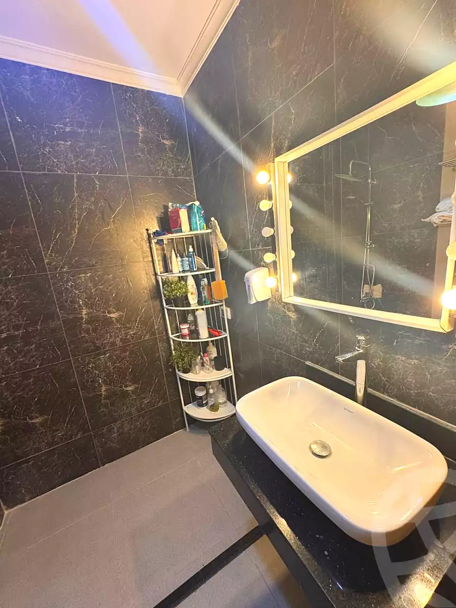 https://aqarmap.com.eg/en/listing/7281528-for-sale-cairo-el-sheikh-zayed-city-mntq-fr-y-bmdyn-lshykh-zyd