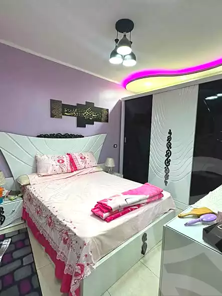 https://aqarmap.com.eg/ar/listing/7281615-for-sale-cairo-el-haram-shareaa-khatem-el-morsalen