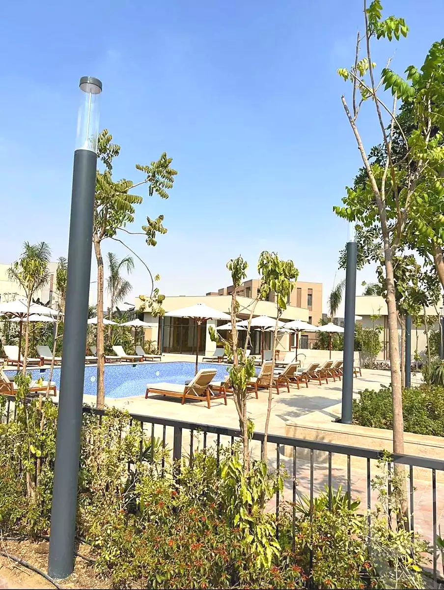 https://aqarmap.com.eg/ar/listing/7281753-for-sale-cairo-new-cairo-compounds-district-5-d-park-district-5-compound-marakez