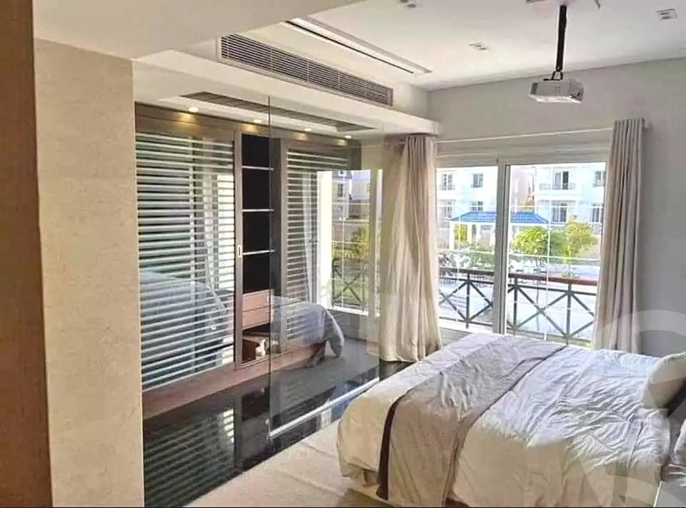 https://aqarmap.com.eg/ar/listing/7281731-for-sale-cairo-new-cairo-compounds-swan-lake-the-phoenix-hassan-allam