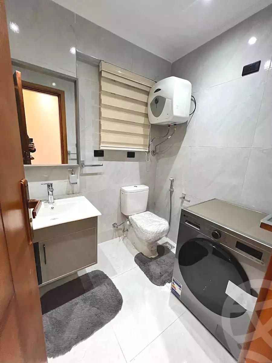 https://aqarmap.com.eg/en/listing/7281905-for-sale-cairo-new-cairo-compounds-mwrd-fq-llttwyr