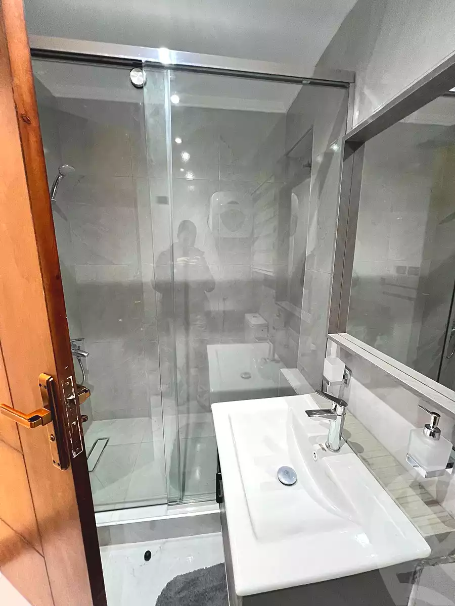 https://aqarmap.com.eg/en/listing/7281905-for-sale-cairo-new-cairo-compounds-mwrd-fq-llttwyr