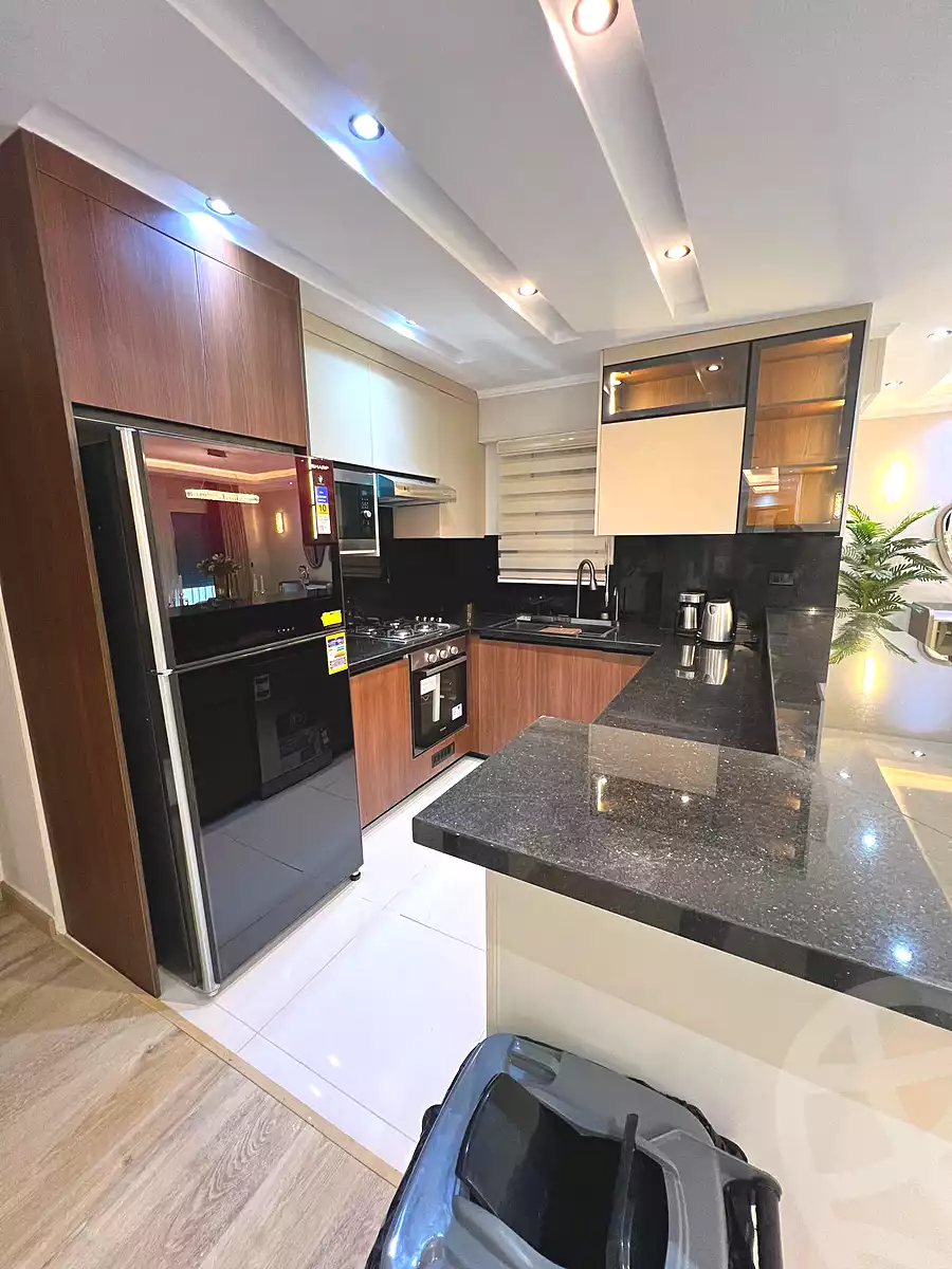 https://aqarmap.com.eg/en/listing/7281905-for-sale-cairo-new-cairo-compounds-mwrd-fq-llttwyr
