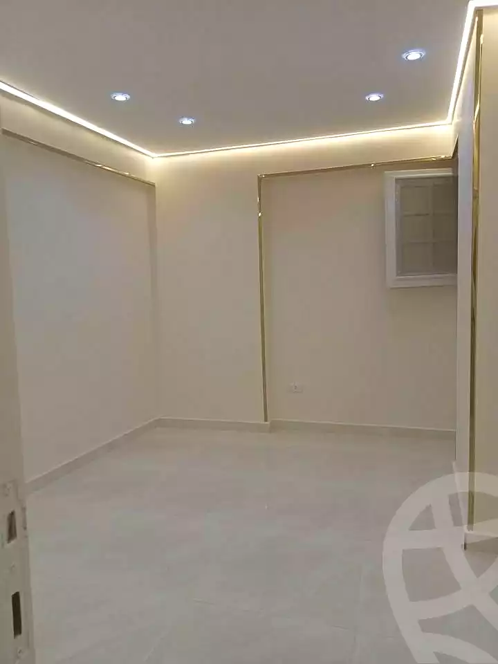 https://aqarmap.com.eg/ar/listing/7282252-for-sale-alexandria-sydy-bshr-sydy-bshr-bhry-street-17