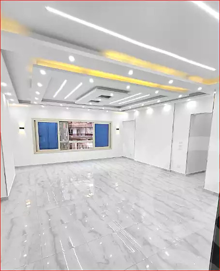 https://aqarmap.com.eg/ar/listing/7282615-for-sale-alexandria-miami-shr-jml-bd-lnsr