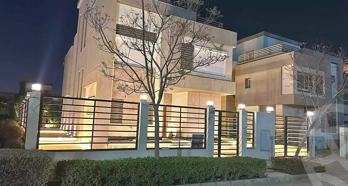 https://aqarmap.com.eg/ar/listing/7283020-for-sale-cairo-new-cairo-compounds-hyde-park-centre-ville-hyde-park