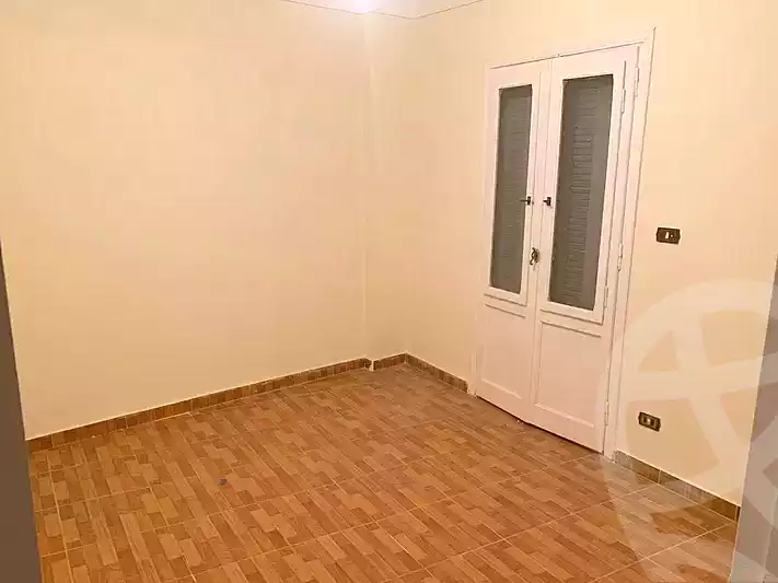 https://aqarmap.com.eg/en/listing/7283152-for-sale-alexandria-ganaklis