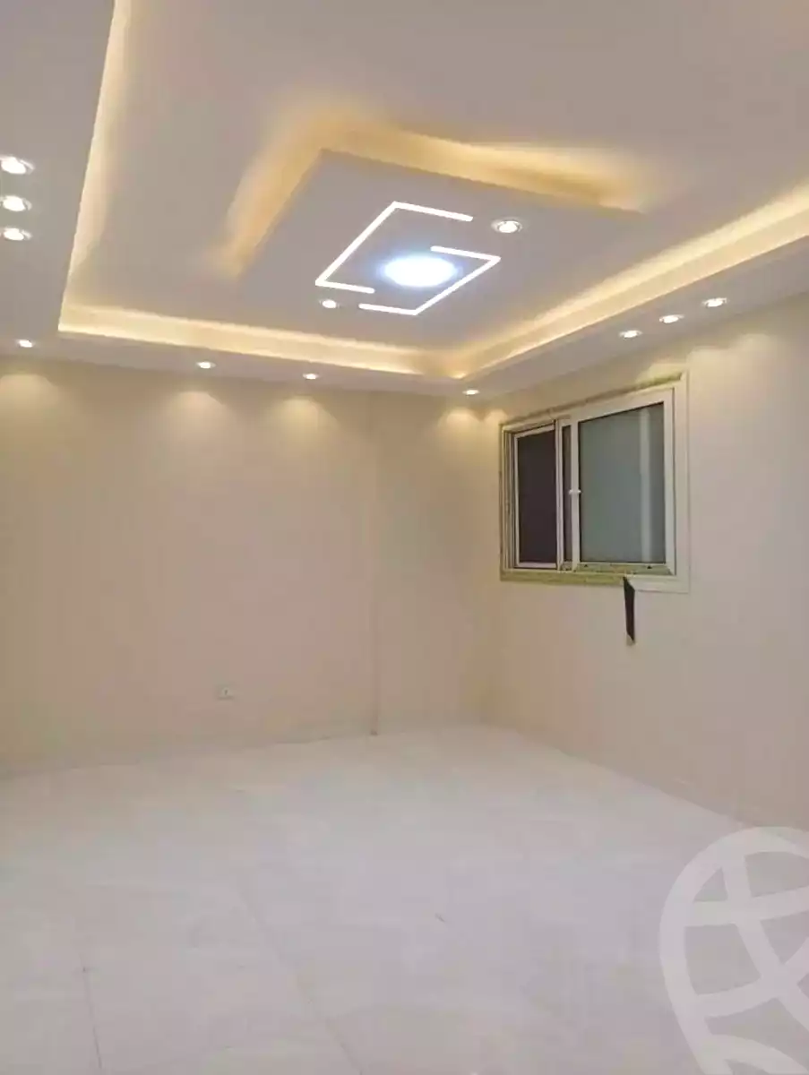 https://aqarmap.com.eg/ar/listing/7283149-for-sale-alexandria-sydy-bshr-sydy-bshr-bhry-gamal-abd-el-nasir-st