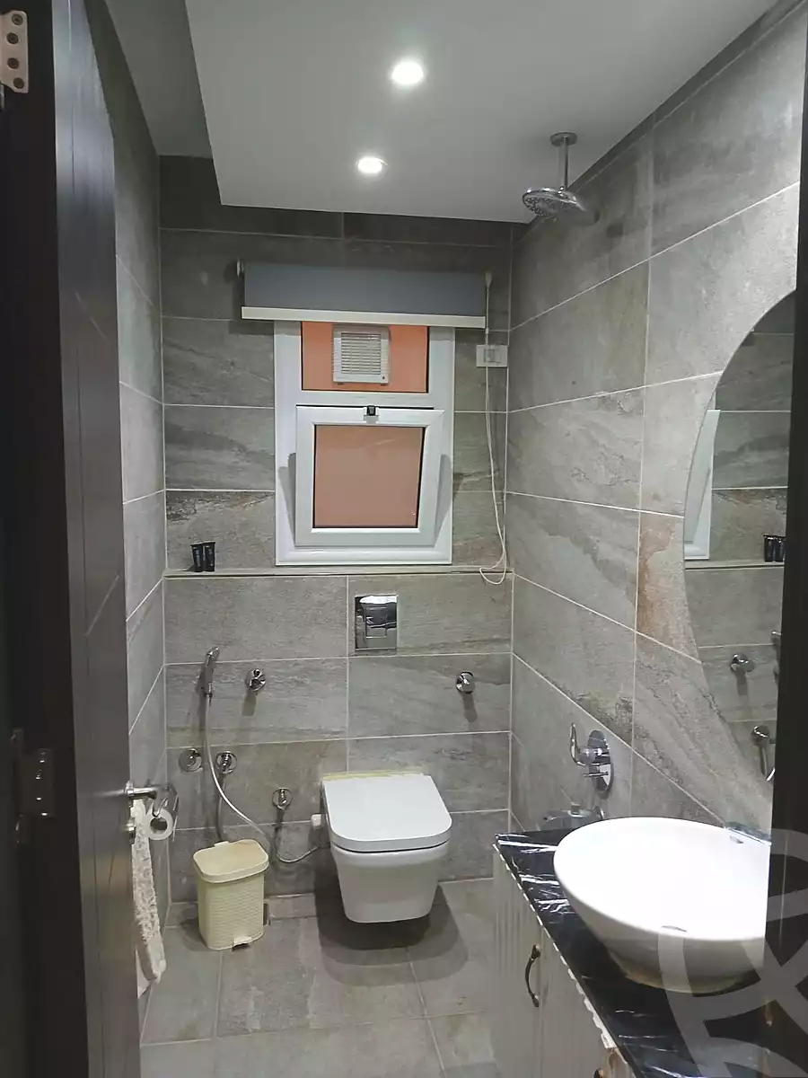 https://aqarmap.com.eg/en/listing/7283154-for-rent-cairo-el-sheikh-zayed-city-compounds-el-khamayel