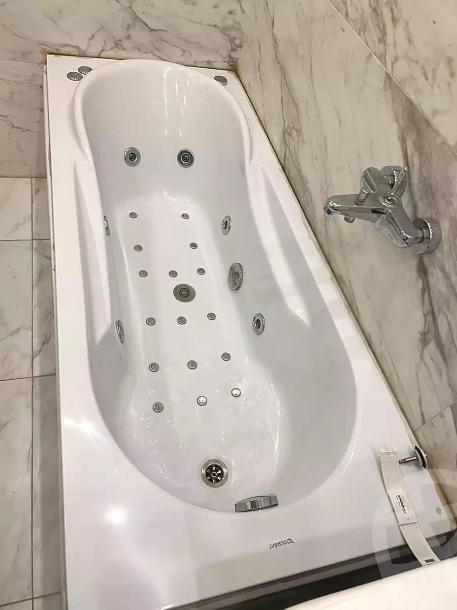 https://aqarmap.com.eg/en/listing/7283160-for-rent-cairo-el-sheikh-zayed-city-compounds-green-3