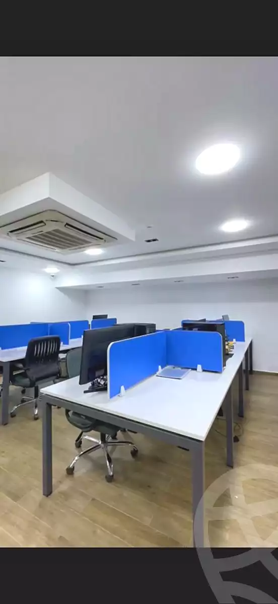 https://aqarmap.com.eg/en/listing/7283195-for-rent-cairo-heliopolis-heliopolis-square-mohammed-farid-st