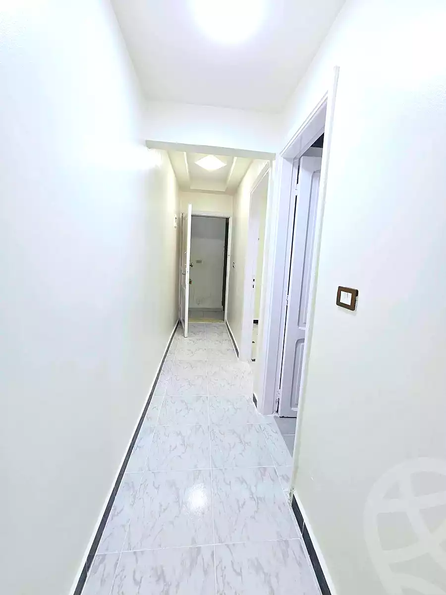 https://aqarmap.com.eg/ar/listing/7283295-for-sale-alexandria-al-agamy-shataa-el-nakheel