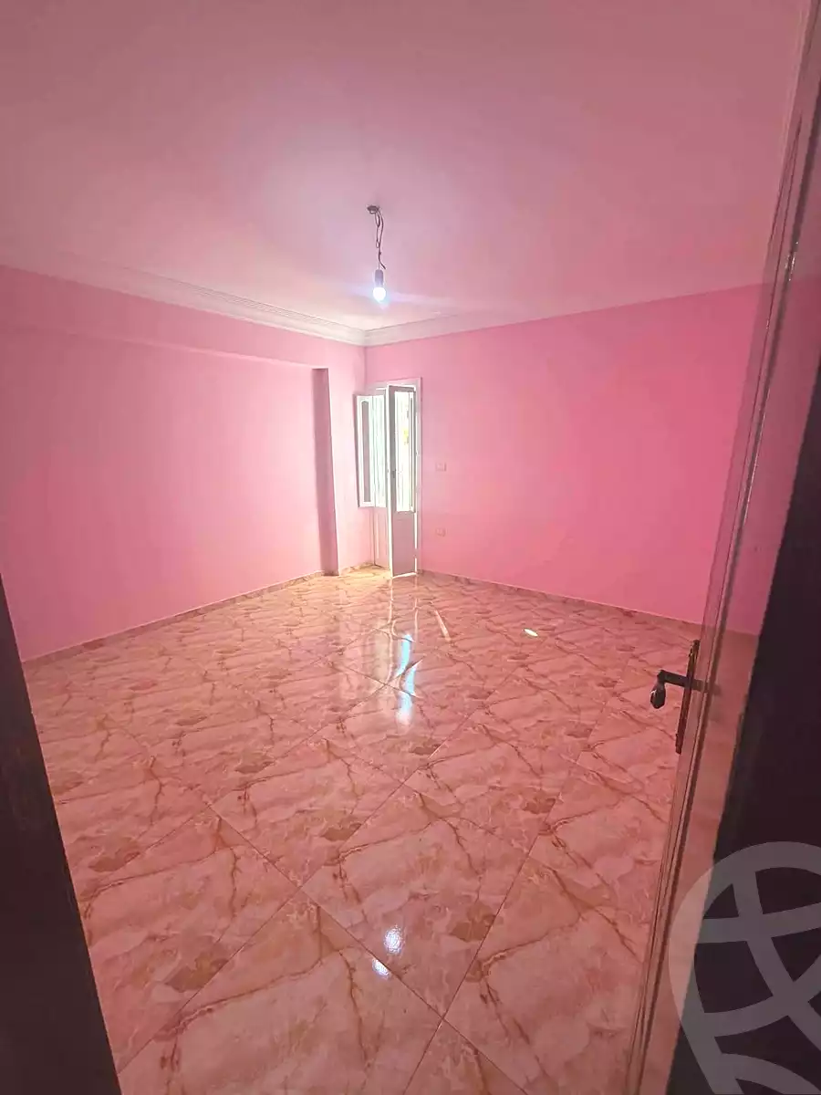 https://aqarmap.com.eg/ar/listing/7283401-for-sale-alexandria-lsywf-el-falki