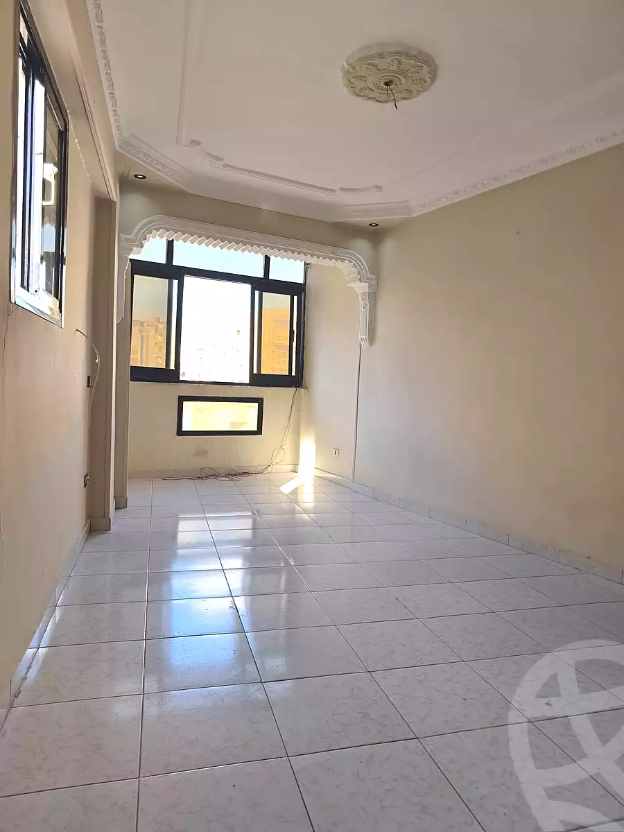 https://aqarmap.com.eg/en/listing/7283468-for-rent-alexandria-sydy-bshr