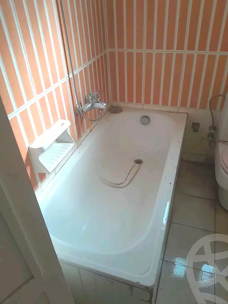 https://aqarmap.com.eg/en/listing/7283805-for-rent-cairo-helwan-helwan-el-sharkeya-zaki-hawas-st