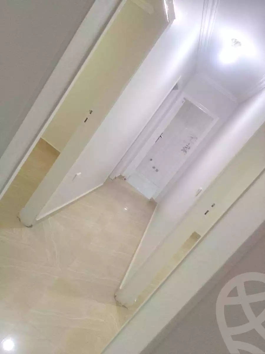 https://aqarmap.com.eg/en/listing/7283826-for-sale-cairo-helwan-helwan-el-sharkeya-borhan-st