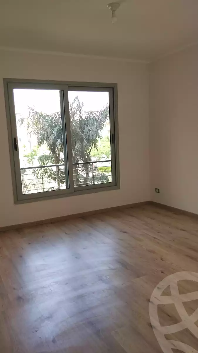 https://aqarmap.com.eg/ar/listing/7283842-for-sale-cairo-6th-of-october-compounds-palm-parks