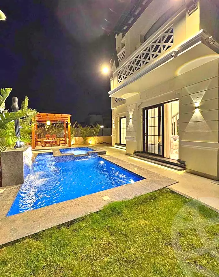 https://aqarmap.com.eg/ar/listing/7283981-for-sale-cairo-new-cairo-compounds-hyde-park-centre-ville-hyde-park