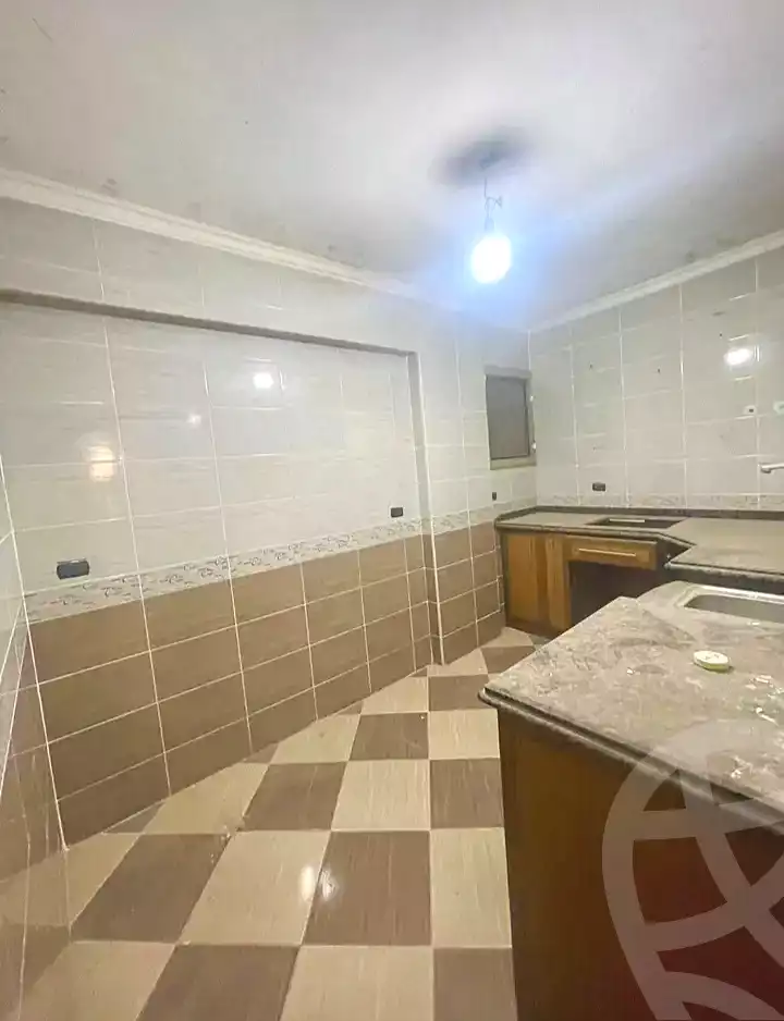 https://aqarmap.com.eg/en/listing/7284292-for-sale-alexandria-al-agamy-lbytsh-el-saleheen-mosque-st