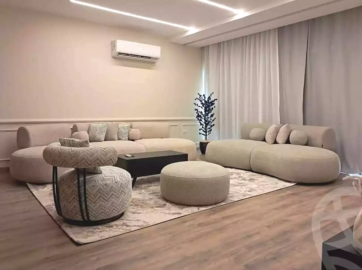 https://aqarmap.com.eg/ar/listing/7284501-for-sale-cairo-new-cairo-compounds-sarai-esse-residence-sarai