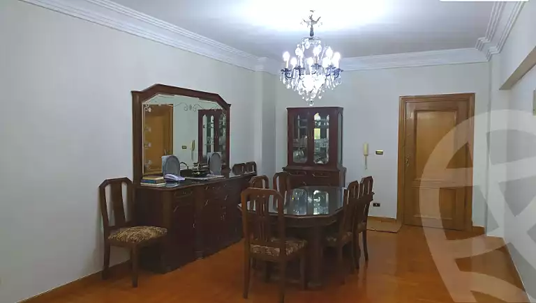 https://aqarmap.com.eg/ar/listing/7284680-for-rent-alexandria-lauran