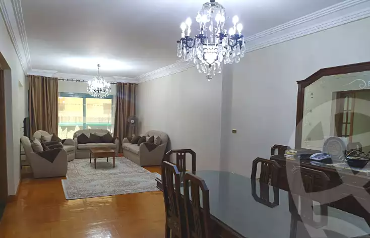 https://aqarmap.com.eg/ar/listing/7284680-for-rent-alexandria-lauran