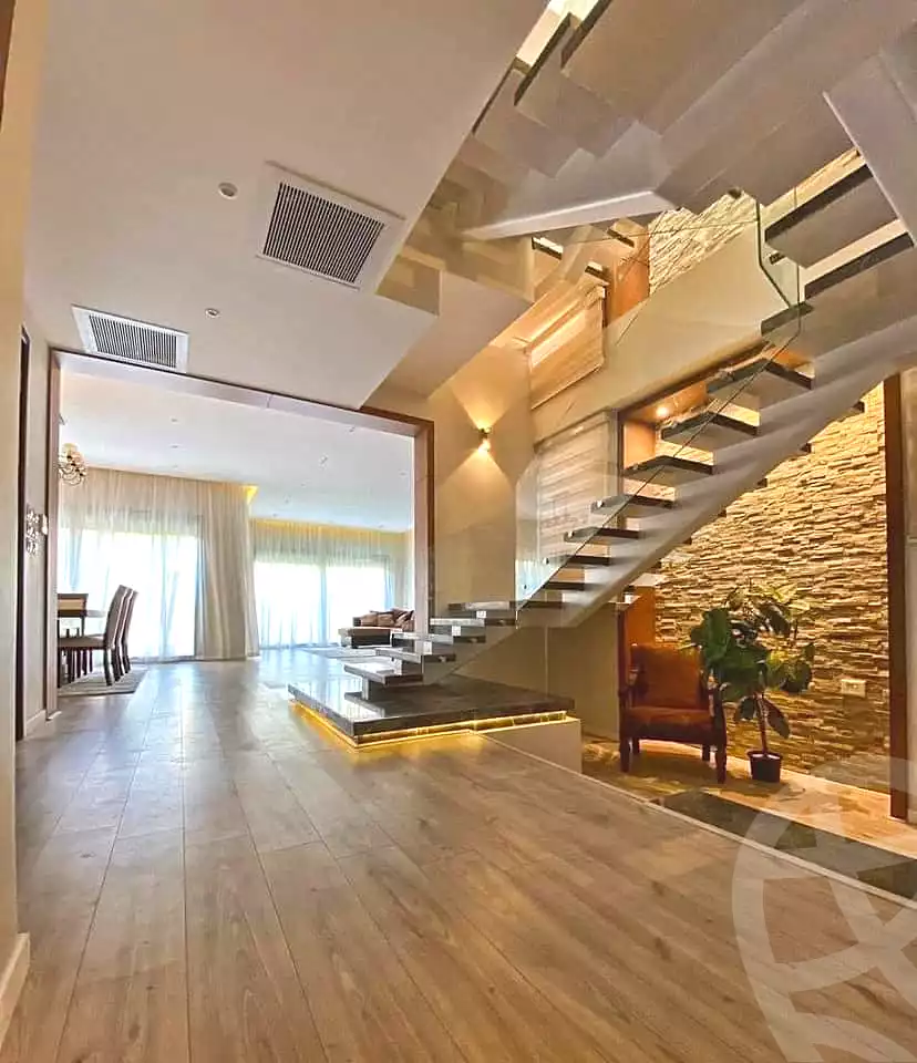 https://aqarmap.com.eg/en/listing/7284767-for-sale-cairo-new-cairo-compounds-mountain-view-1
