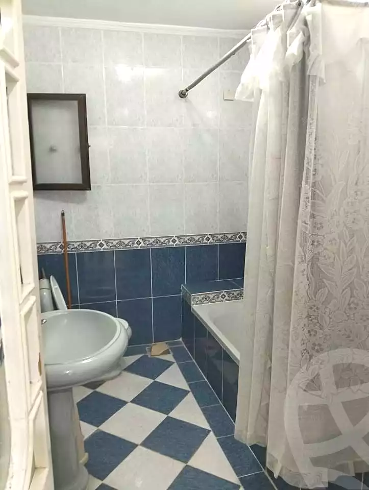 https://aqarmap.com.eg/ar/listing/7284879-for-sale-alexandria-al-agamy-el-hanouvel
