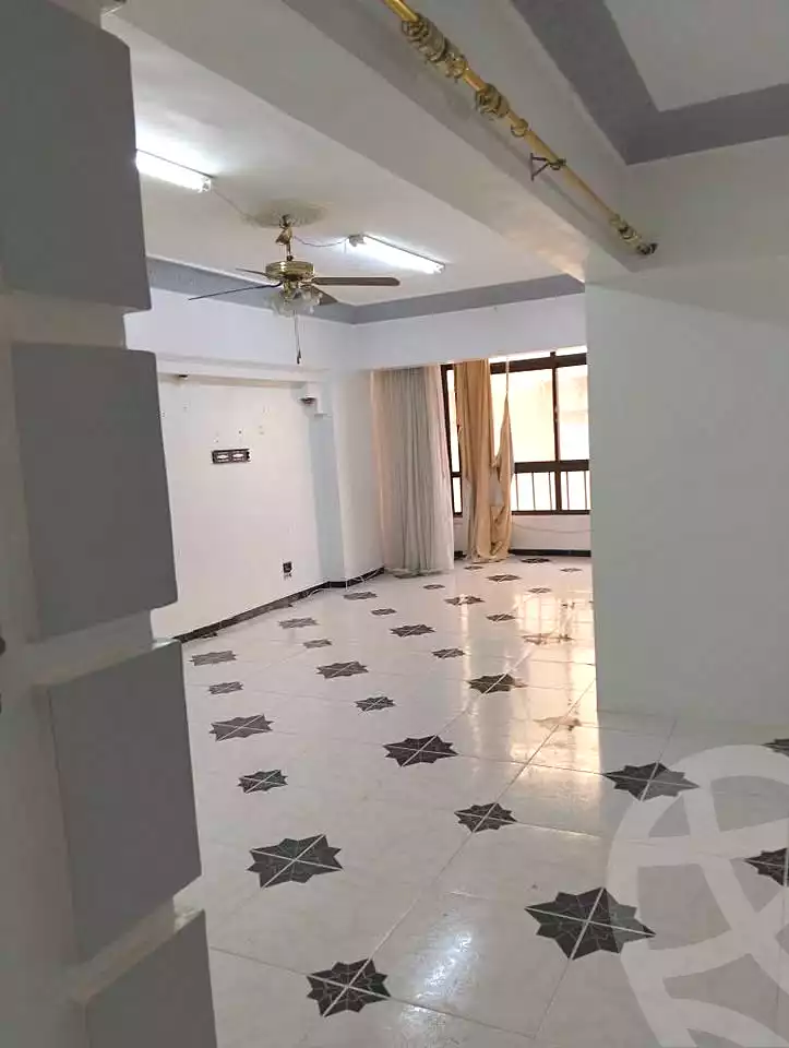 https://aqarmap.com.eg/ar/listing/7284879-for-sale-alexandria-al-agamy-el-hanouvel