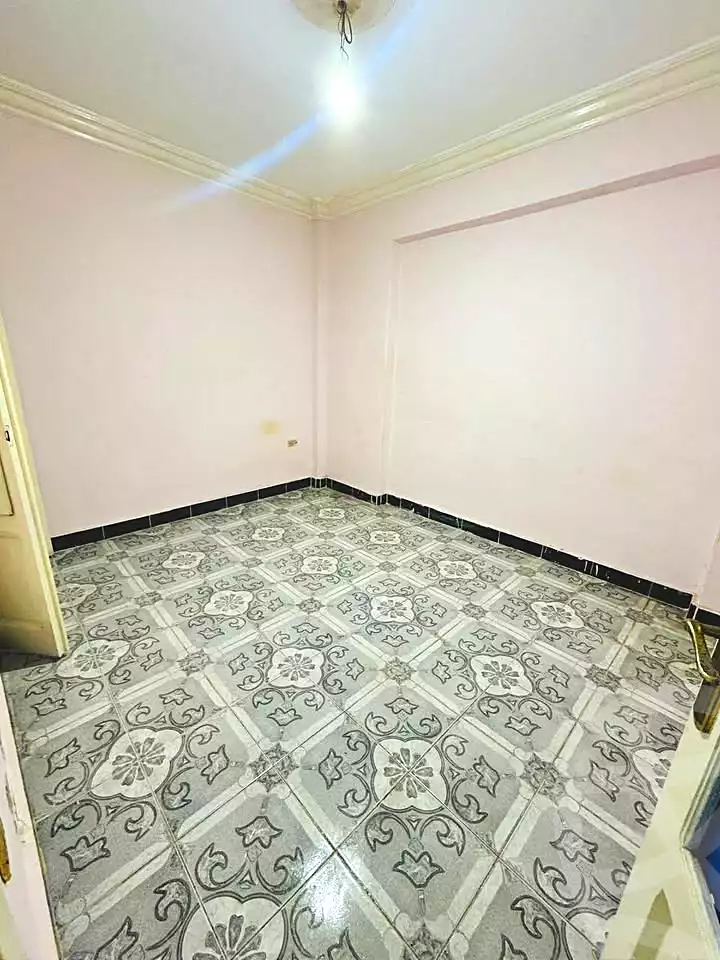 https://aqarmap.com.eg/ar/listing/7285079-for-sale-alexandria-miami