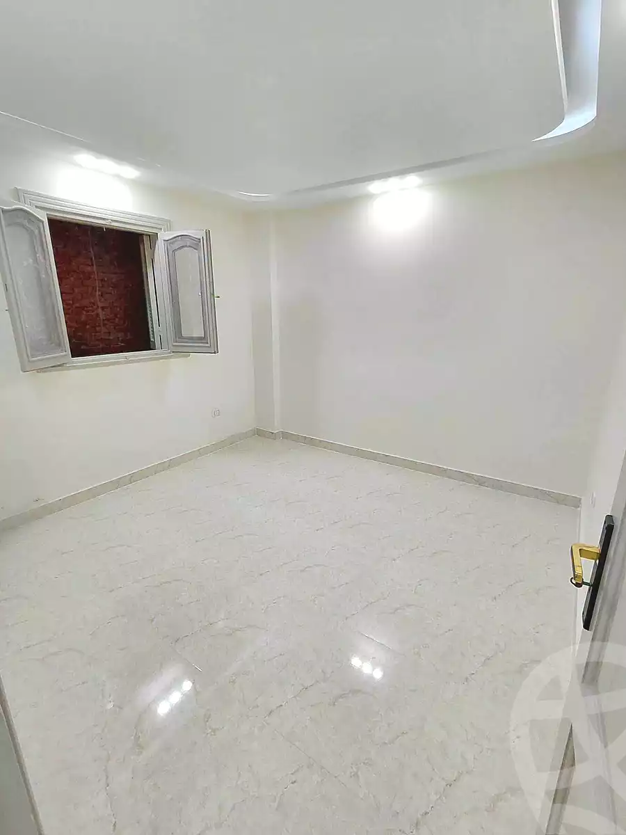 https://aqarmap.com.eg/en/listing/7285085-for-sale-alexandria-el-asafra-l-sfr-bhry